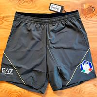Pantaloncini corti Fisi EA7