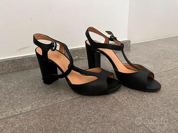 Tacco nero in pelle Chrome