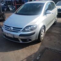 Golf Plus 1.6 FSI per ricambi