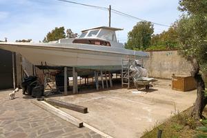 marlin 28 con fuoribordo 130cv 2t