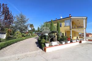 4 LOCALI A FRANCAVILLA AL MARE