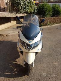 Piaggio x10 .350
