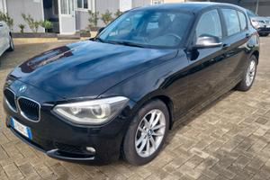 Bmw 118 118d 5p. Unique