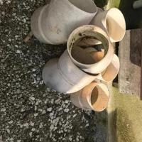 Tubi in plastica per irrigazione campi e giardini