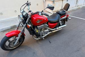Honda VF750c