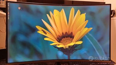 Monitor curvo Samsung 32" 4K