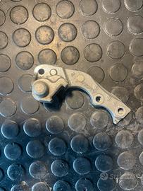 Sposta pinza anteriore beta