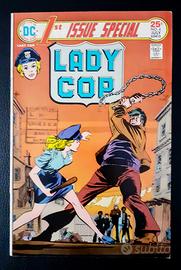 LADY COP FIRST Issue Special - DC Comics, 1975