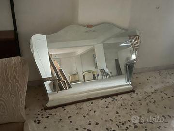 Specchio tutto vetro anni ’60, modernariato