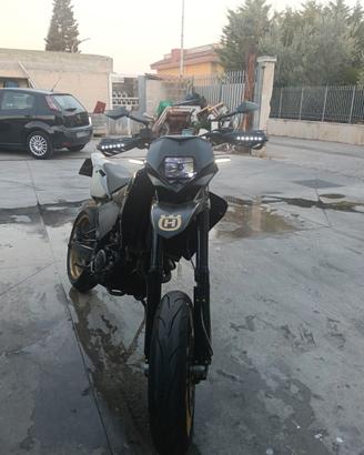 HUSQVARNA