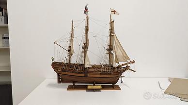 veliero in legno "bounty"