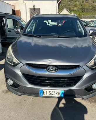 Hyundai iX35 1.7 CRDi 2WD Xpossible