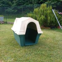 Cuccia a casetta per cani