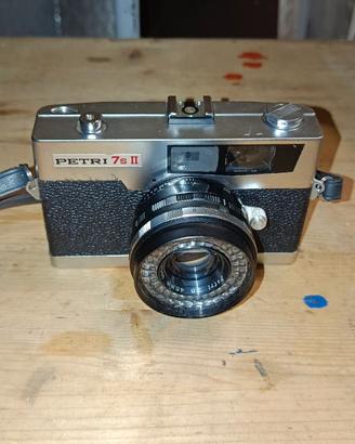 Macchina fotografica Petri