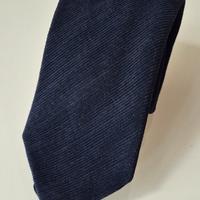 cravatta in velluto blu notte