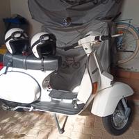 Piaggio Vespa PX 200 E