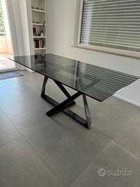 Tavolo BONTEMPI in vetro