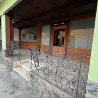 Locale commerciale 140 mq