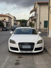 Audi tt mk2 (quattro)
