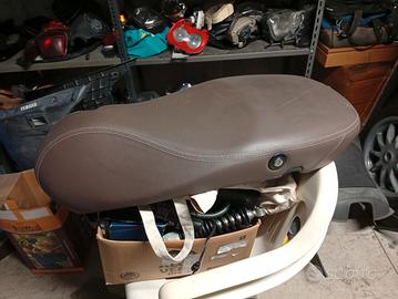 sella piaggio vespa primavera 