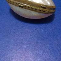 antico portarosario con rosario in madreperla 