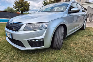 skoda octavia 2.0 TDI  RS 184 cv