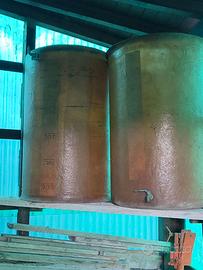 Botti in vetroresina per vino