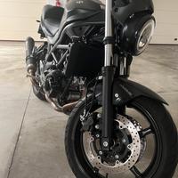 SuzukiSV 650 ABS (2016) - Super Accessoriata