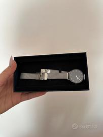 Daniel wellington donna