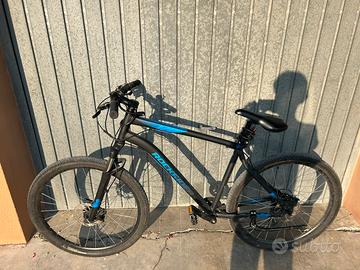 Bicicletta Rockrider ST 120