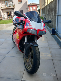 Ducati 748