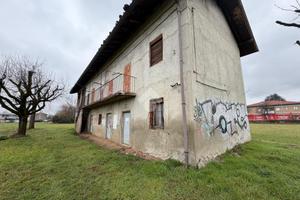 VILLA SINGOLA A SEREGNO