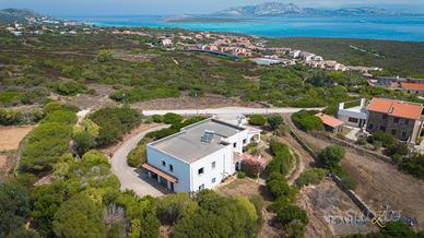 Stintino | prestigiosa villa sul mare