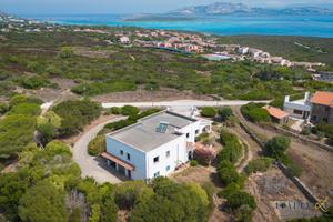 Stintino | prestigiosa villa sul mare