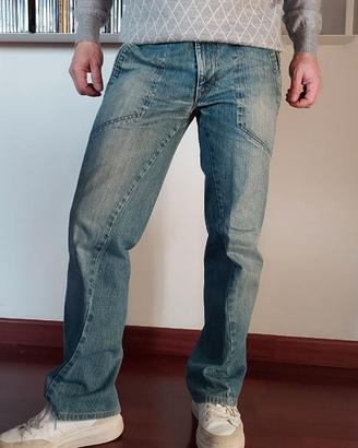 Levi's enginereed jeans