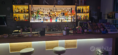 Ceditura attività commerciale cocktail bar-caffett
