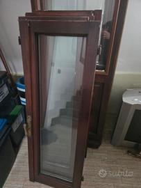 Serramenri in legno con doppio vetro