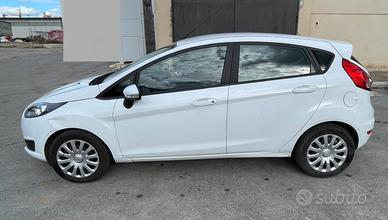 FORD Fiesta 6ª serie - 5 porte benzina/GPL