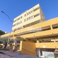 4 LOCALI CON POSTO AUTO E CORTE ESTERNA