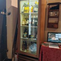 vetrina frigo in legno professionale per vino