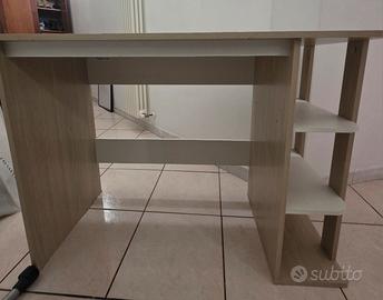 Scrivania 