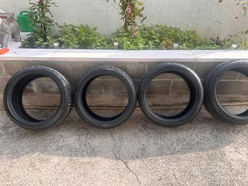 Taurus super grip invernali 225/40 R18