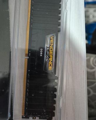 RAM corsair Vengeance LPX 1×8 GB DDR4 2400Mhz