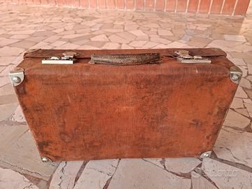 Valigia rigida vintage