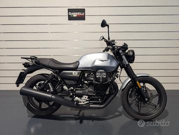 Moto Guzzi V7 - 2021