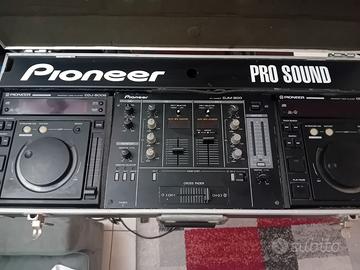 Console Pioneer