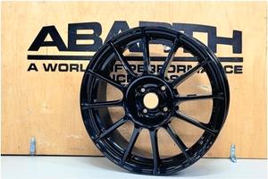 Set 4 cerchi Mak Havalon nero lucido da 18" per 5