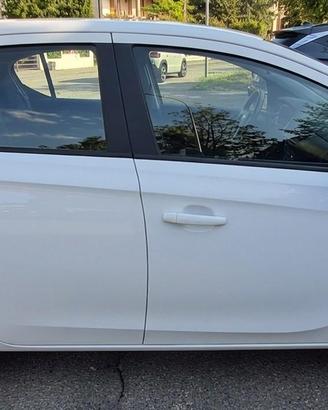 Opel corsa 1.2 benzina del 2017