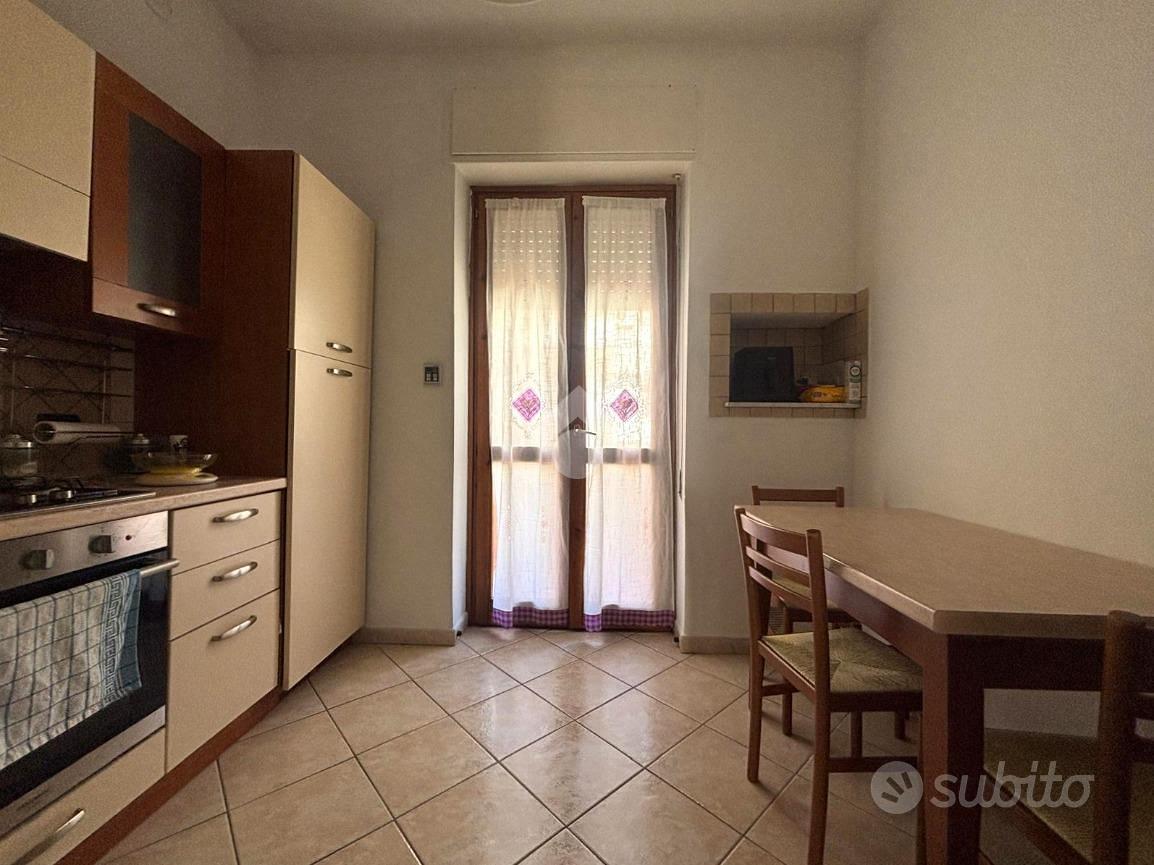 3 LOCALI A SASSARI - Vista 4