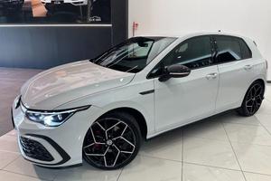 VOLKSWAGEN Golf 2.0 TDI DSG GTD